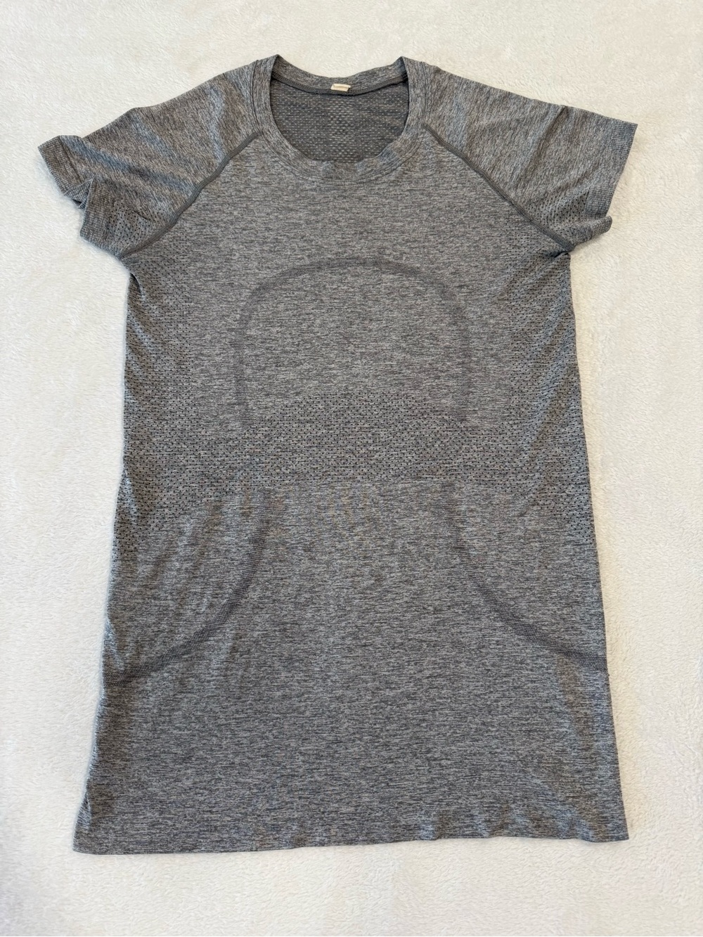 Lululemon Women’s Swiftly Tech 2.0 Grey size 6